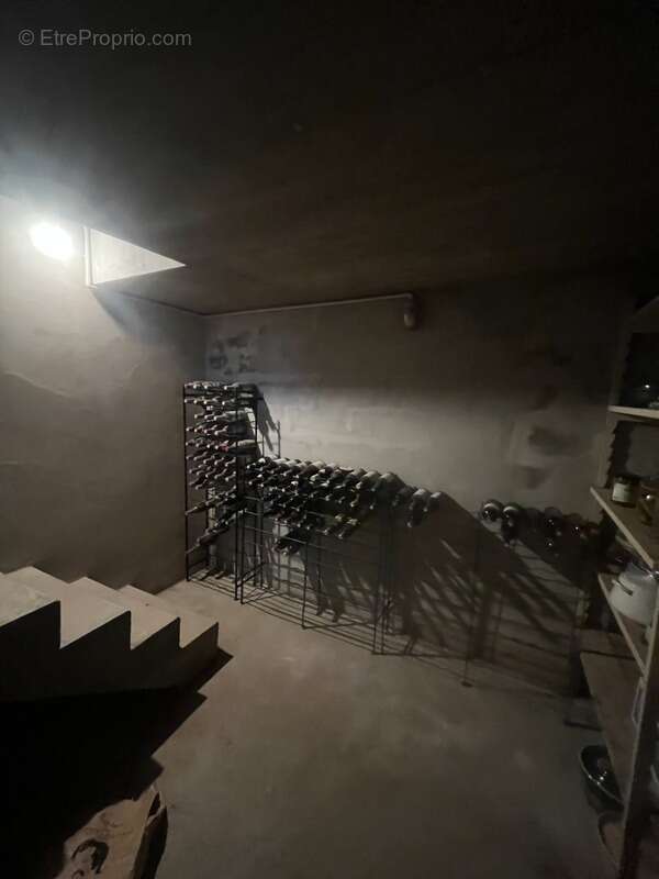 Maison à SAINT-JEAN-D'ANGELY