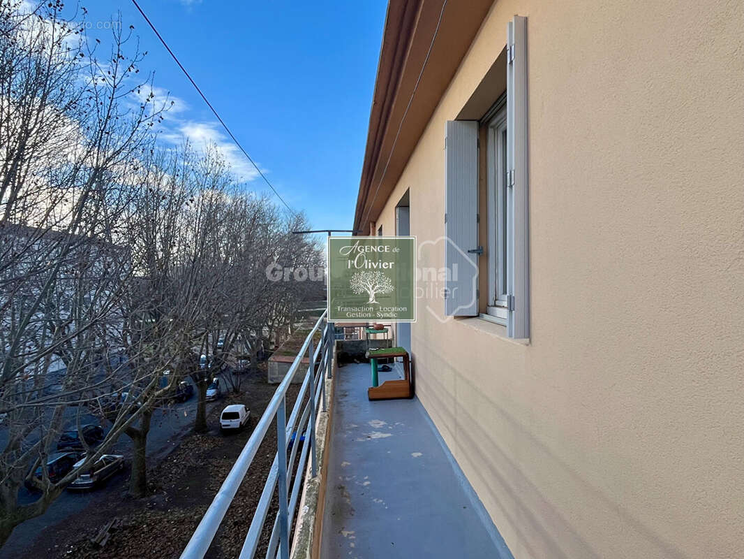 ARLES. Appartement en parfait état - photo 3