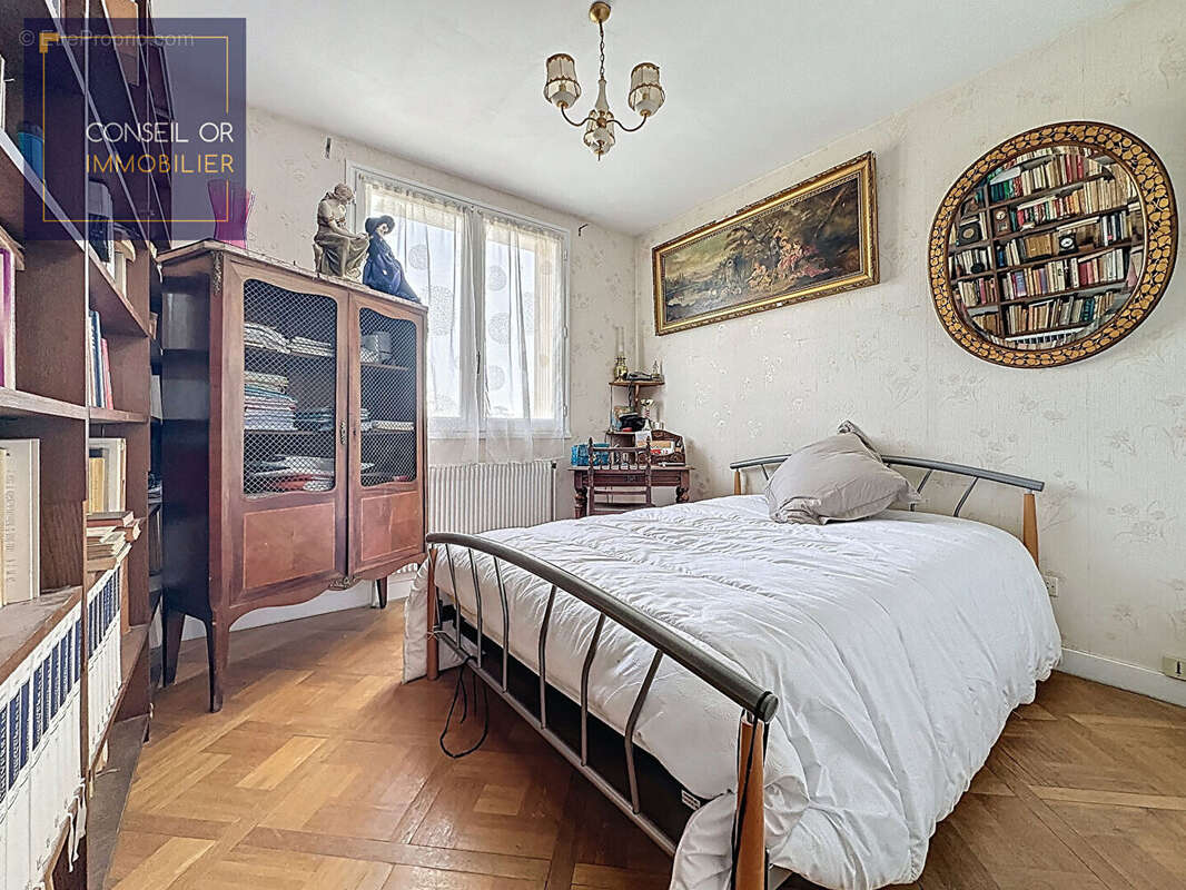 Appartement à SAINT-GENIS-LAVAL