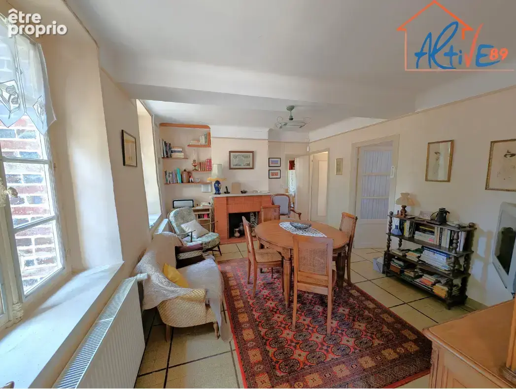 Maison ancienne de 110m2 habitables à moins de 10 minutes de Joigny et 1H30 de Paris (gare rapide d'accès) sur - photo 8
