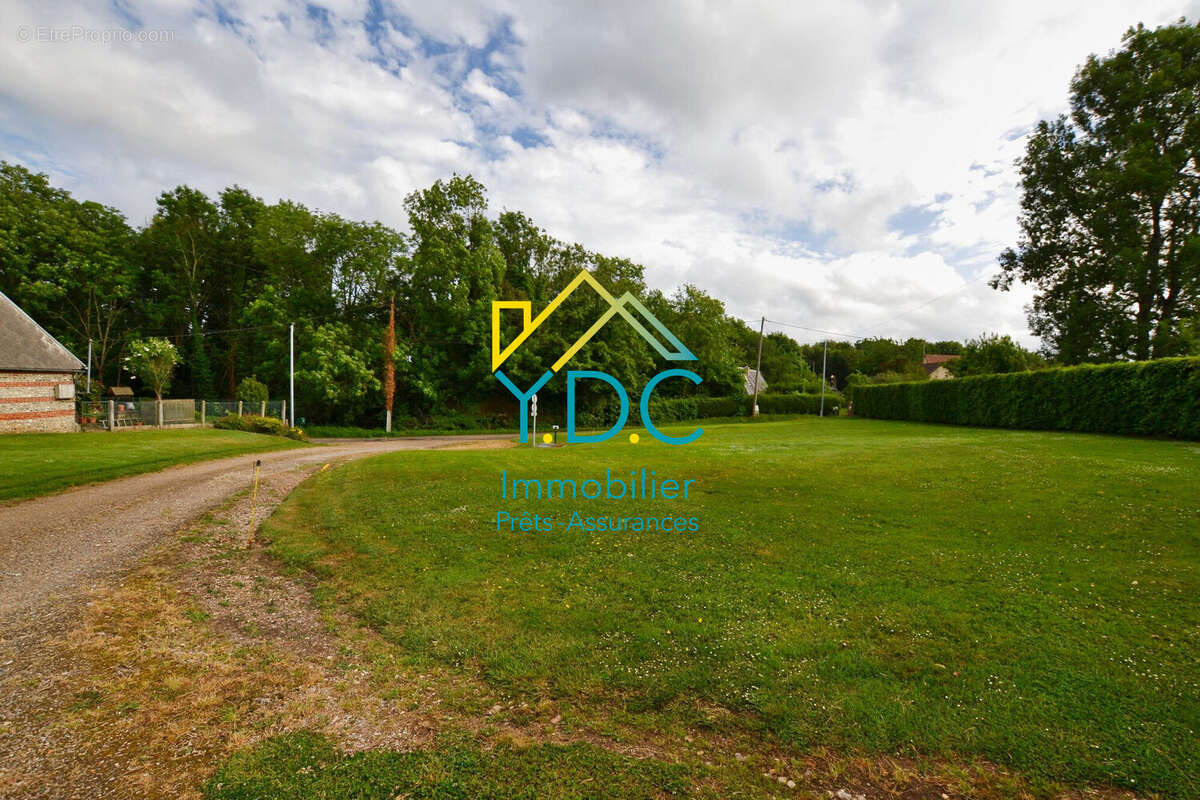 Terrain à HERICOURT-EN-CAUX