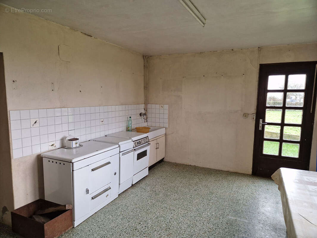 Maison à SAINT-ELIPH