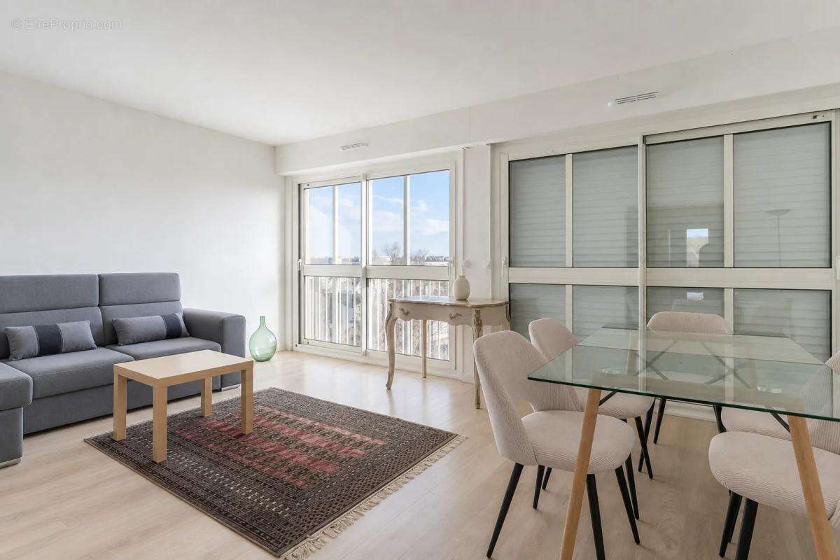 Appartement à BOIS-D'ARCY