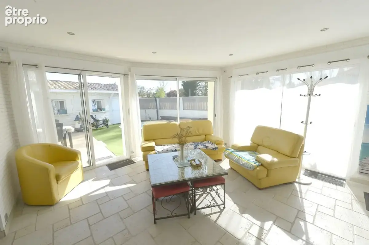 Maison 76 m² à Saint-Sulpice-De-Royan  - photo 3
