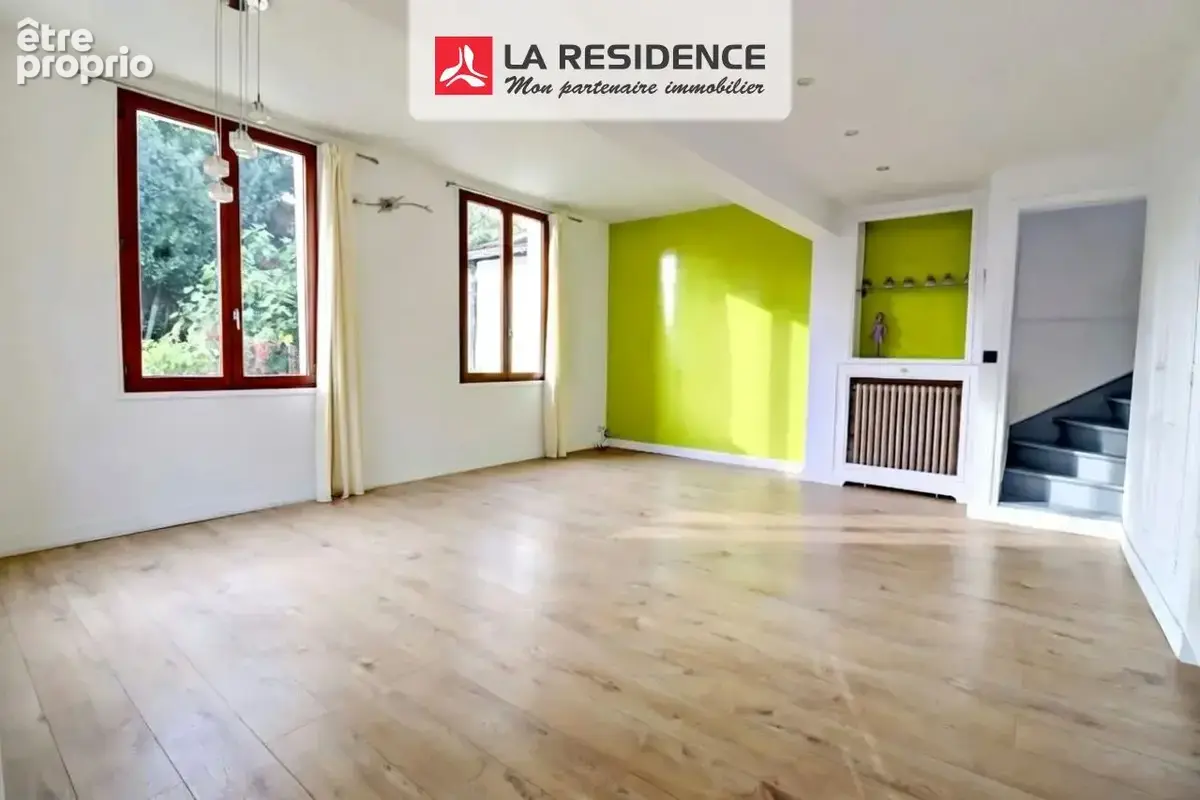 Maison 5 pièces 118 m² à vendre à Saint-Aubin-Les-Elbeuf (76410) - photo 2