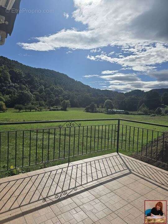 Maison à SAINT-ETIENNE-VALLEE-FRANCAISE