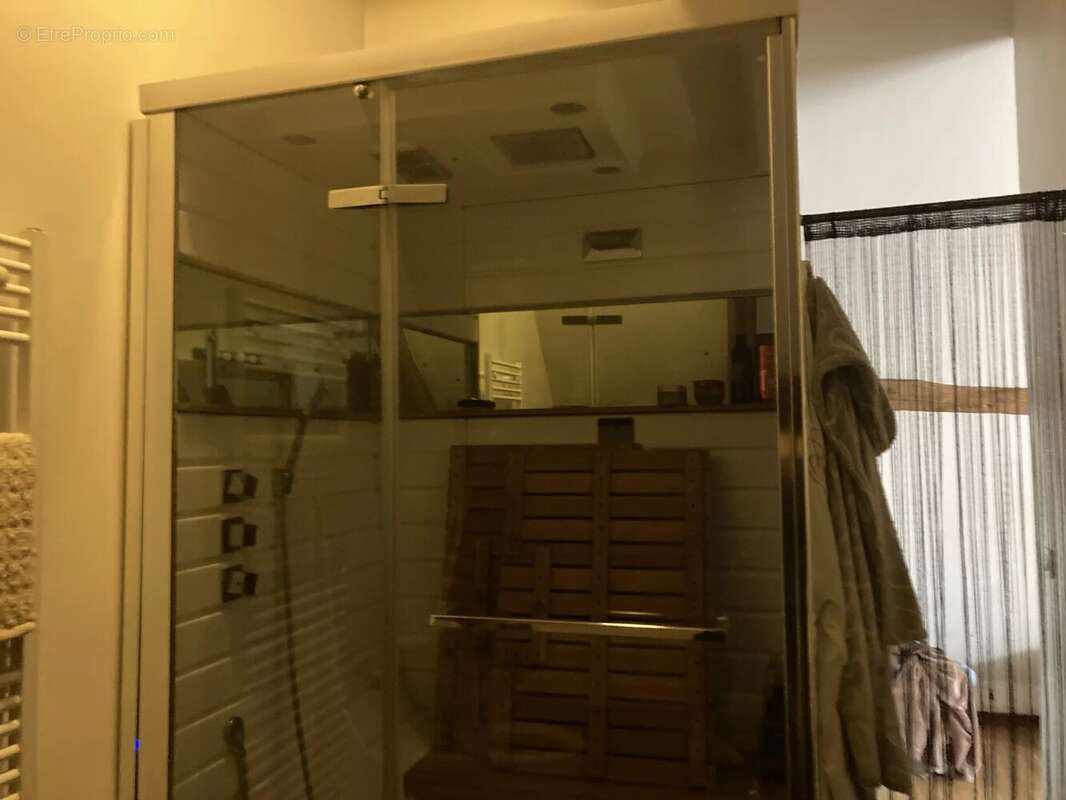 Maison à LADIGNAC-LE-LONG