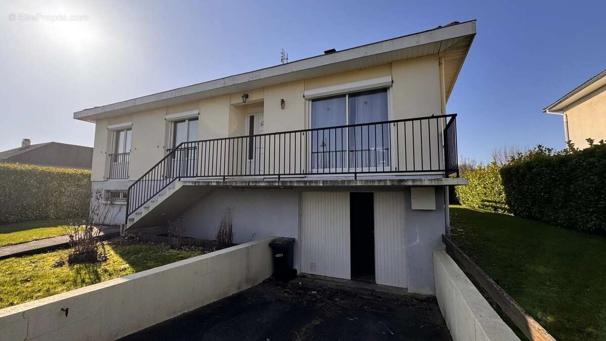 Maison à CUSSAC