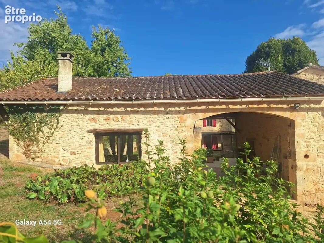 Ensemble immobilier de caractère - photo 10