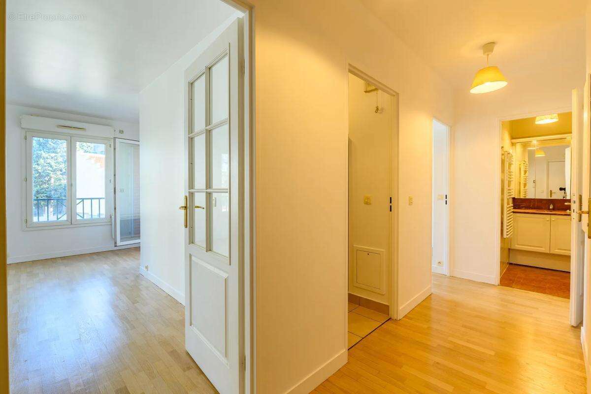 Appartement à NOGENT-SUR-MARNE