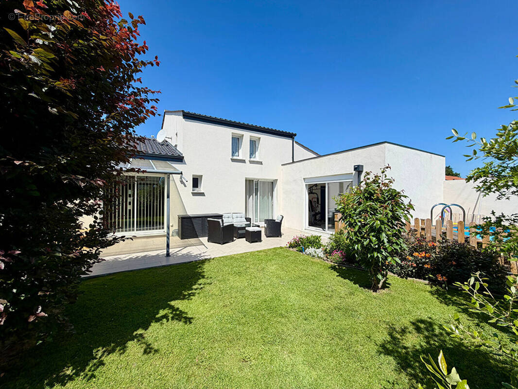 Maison à SALLERTAINE
