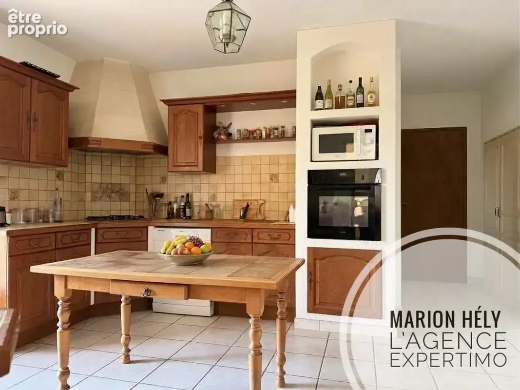 Uchaux, superbe maison familiale avec suite parentale et jardin arboré de 2500 m2 - photo 12