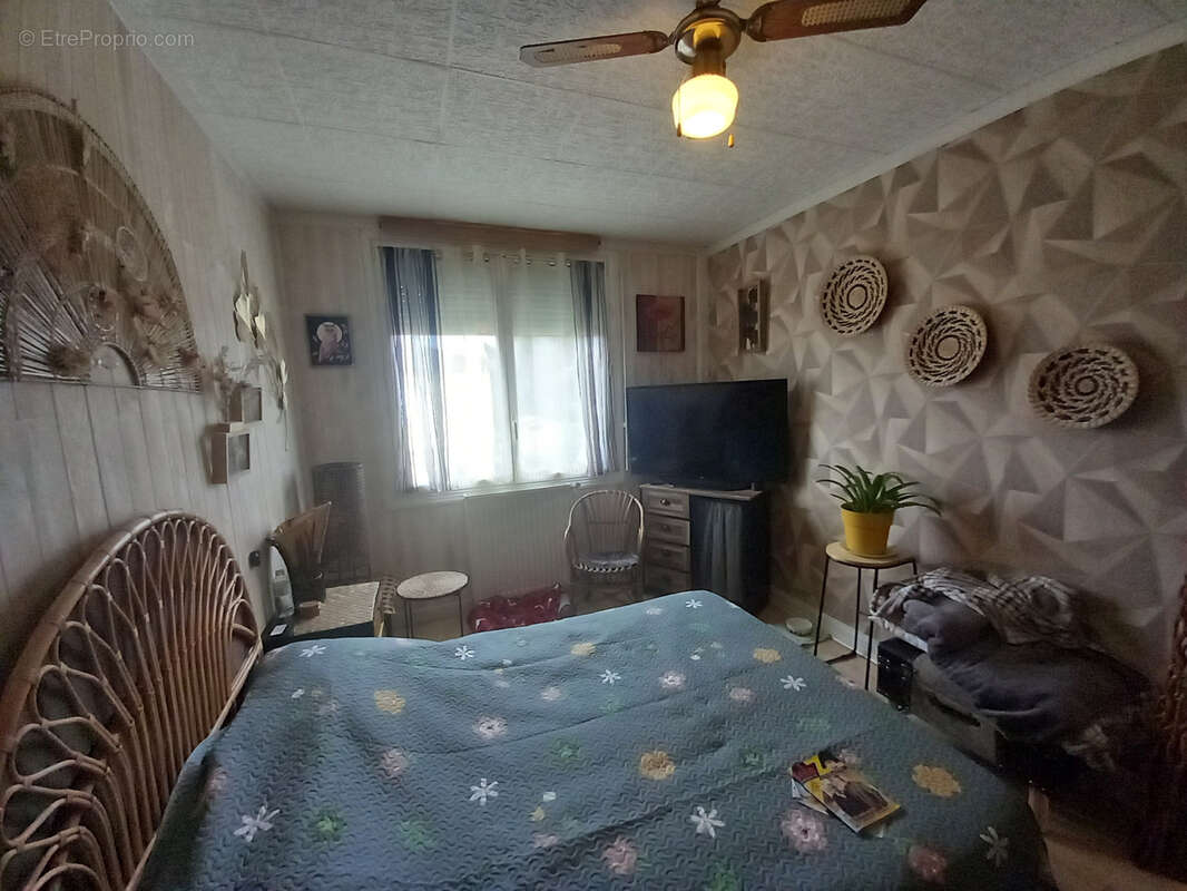 Maison à MONTAYRAL