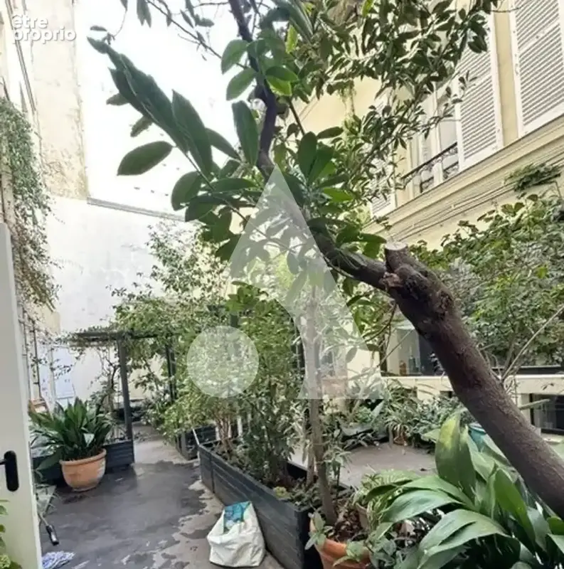 Paris 17e Épinettes - 2 pièces rénové traversant de 31,80 m² - photo 4
