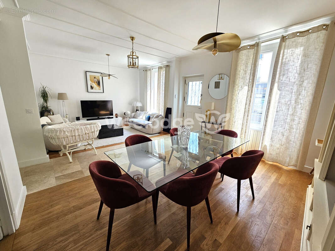 Maison à CONFLANS-SAINTE-HONORINE