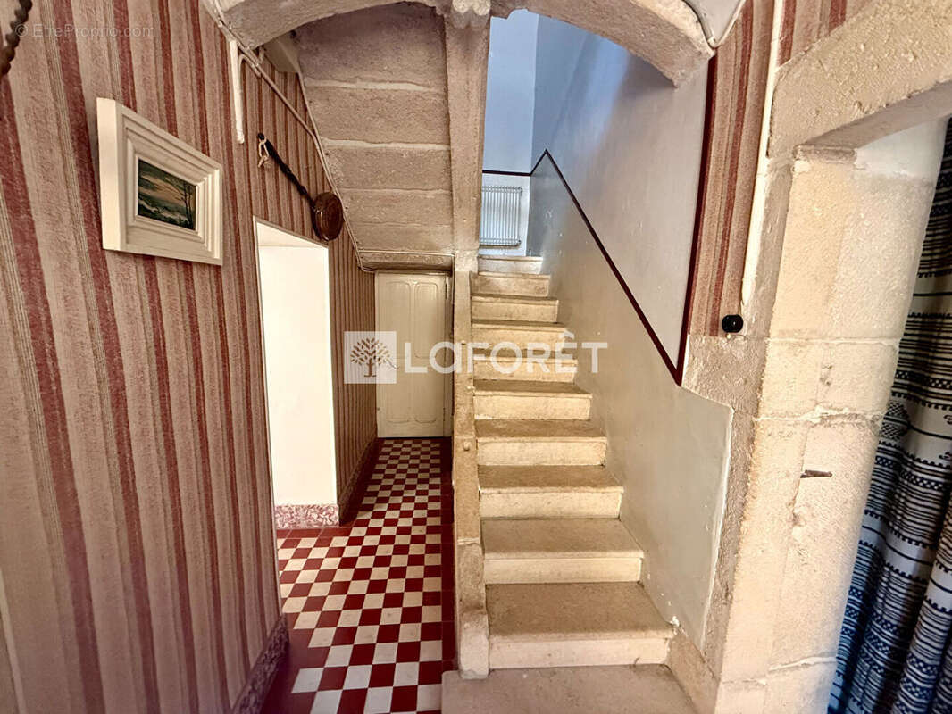 Maison à BARD-LES-PESMES