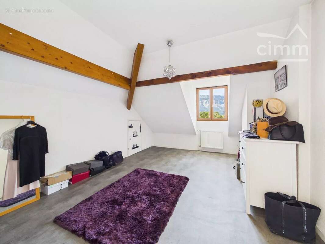 Appartement à GIERES