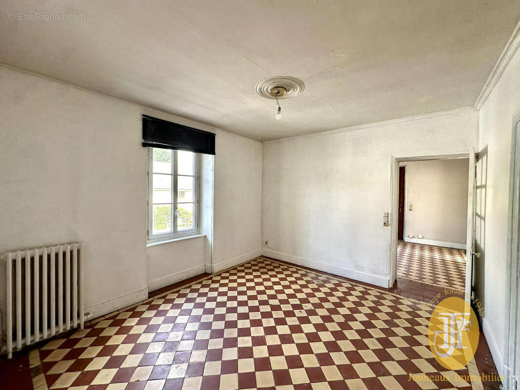 Maison à SAINT-PIERRE-DE-BAILLEUL