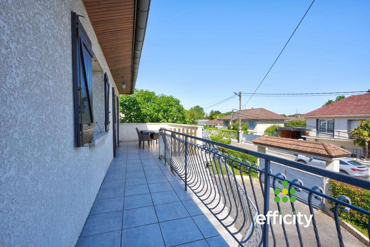 Maison à SAINT-PRIEST