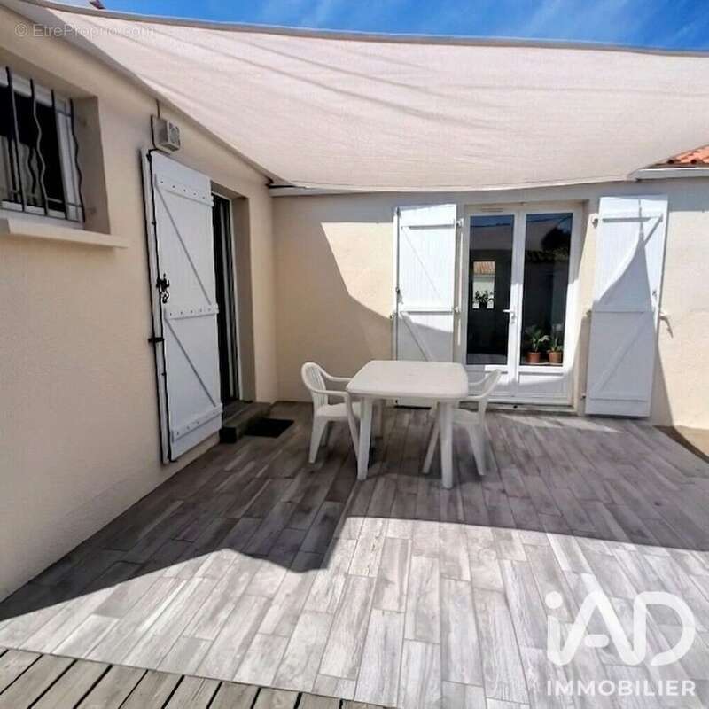 Maison 63 m² à La Plaine-Sur-Mer  - photo 2