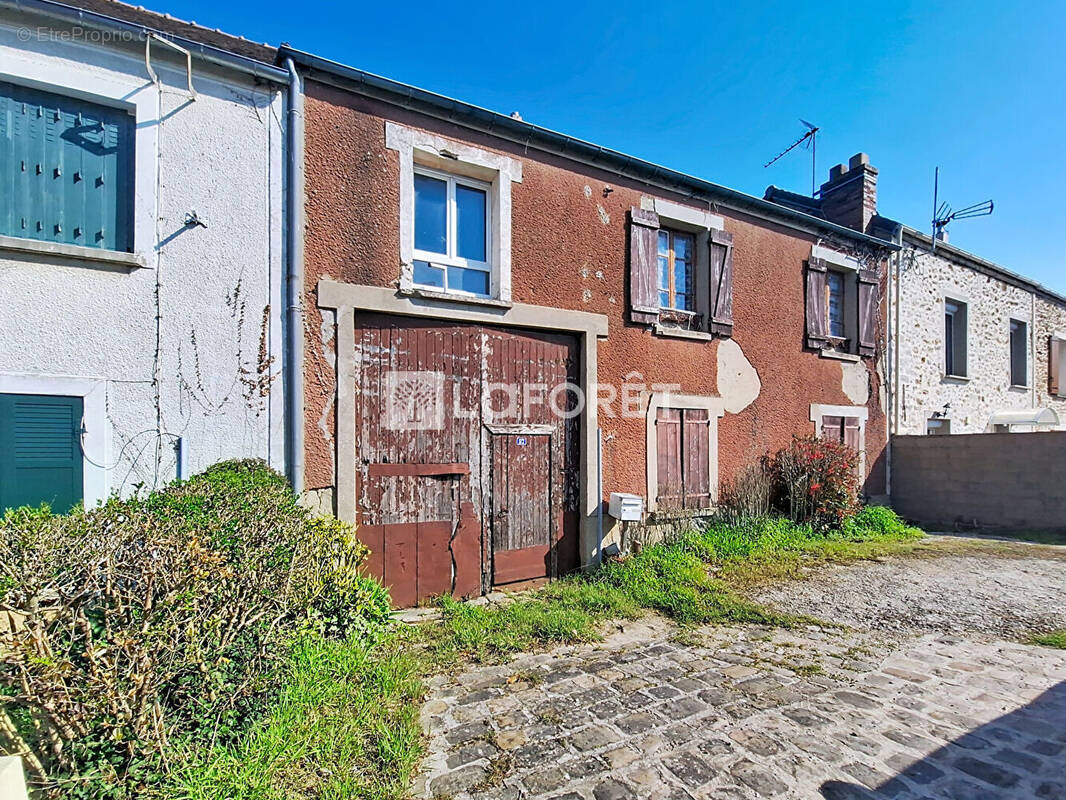 Maison à MARCOUSSIS