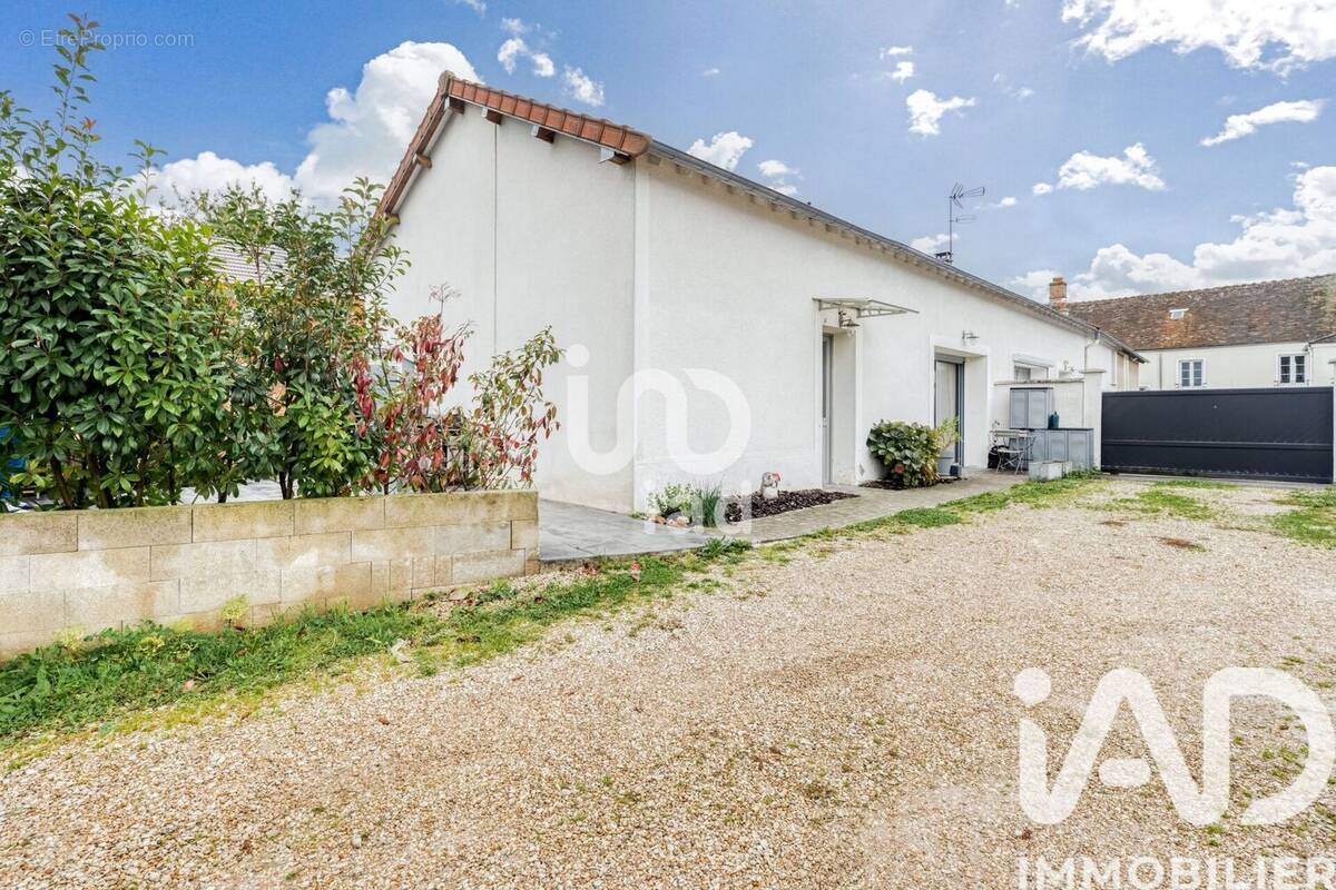 Photo 1 - Appartement à BRIE-COMTE-ROBERT