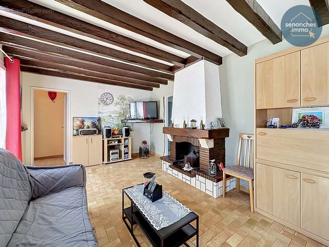 Maison à LE BOULLAY-THIERRY