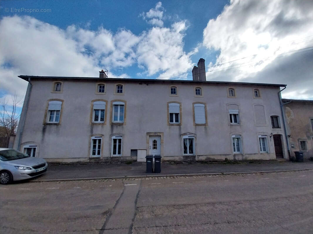 Appartement à SOLGNE