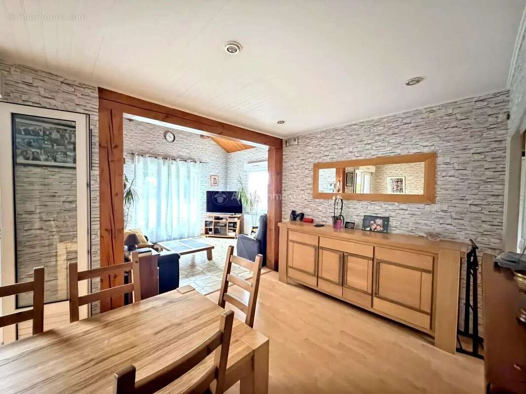 Maison à SAINT-GERMAIN-SUR-MORIN