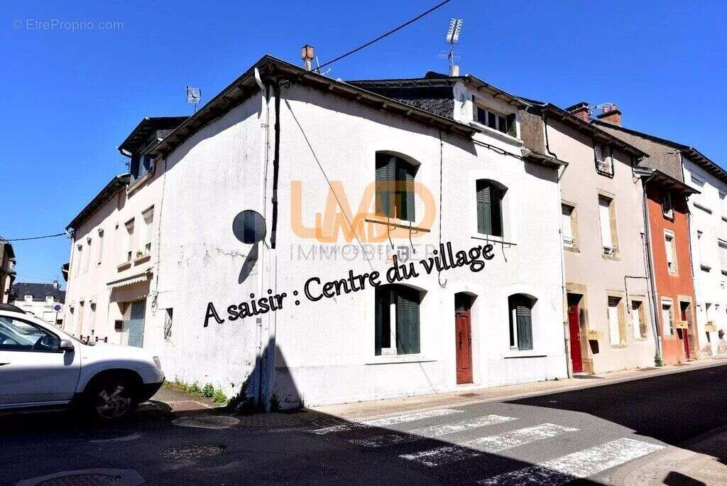 Maison à REQUISTA