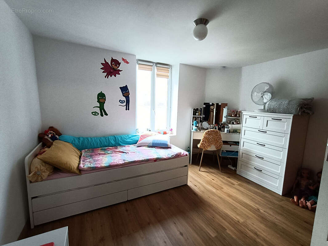 Appartement à TONNAY-CHARENTE