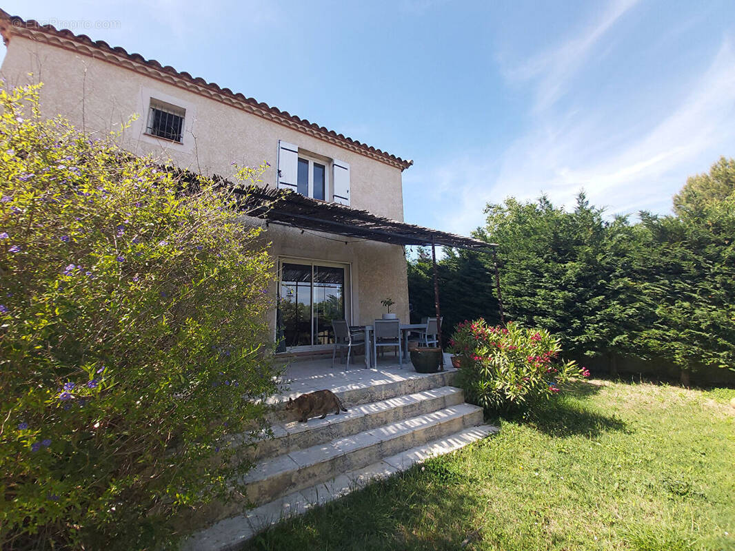 Maison à CALVISSON