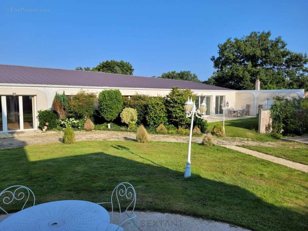 Maison à PRE-EN-PAIL