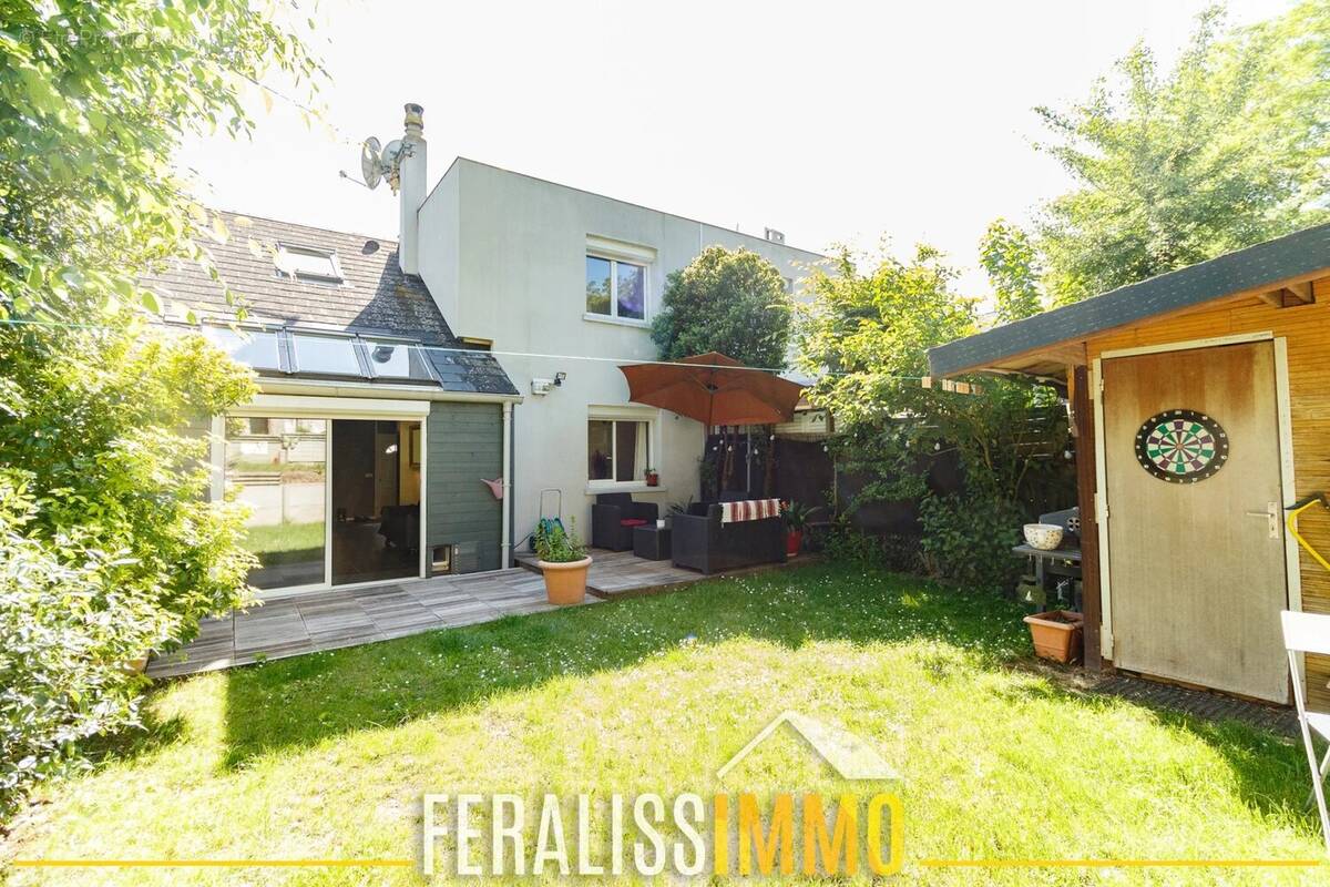 Maison à CERGY
