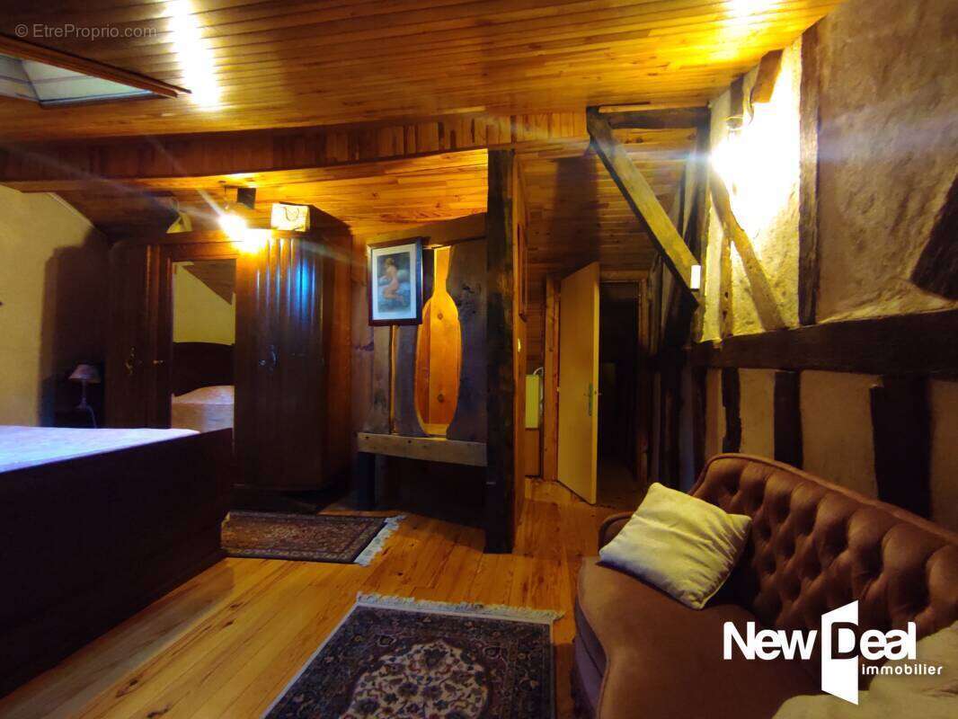 Maison à PINEL-HAUTERIVE