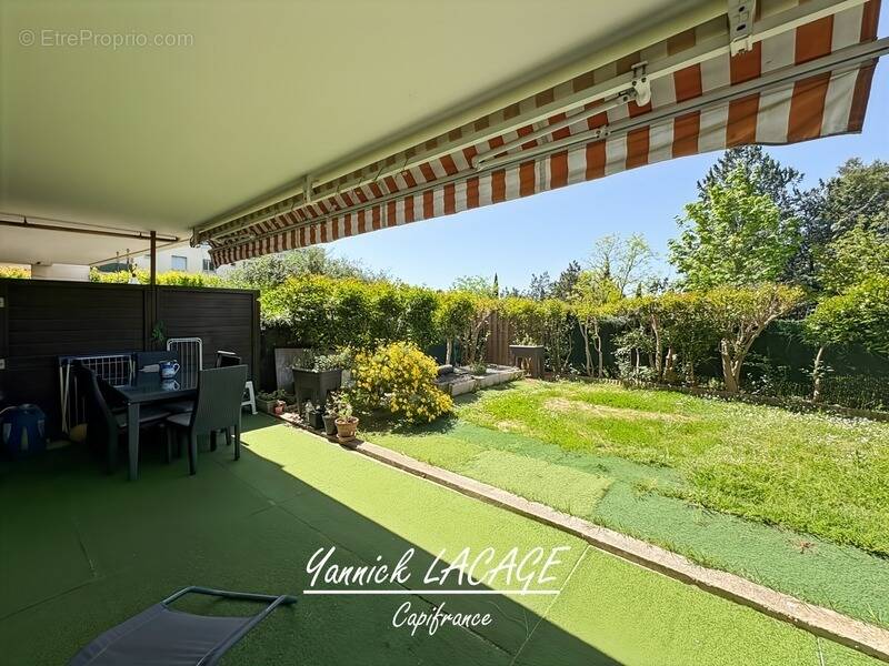 Appartement à SAINT-VICTORET