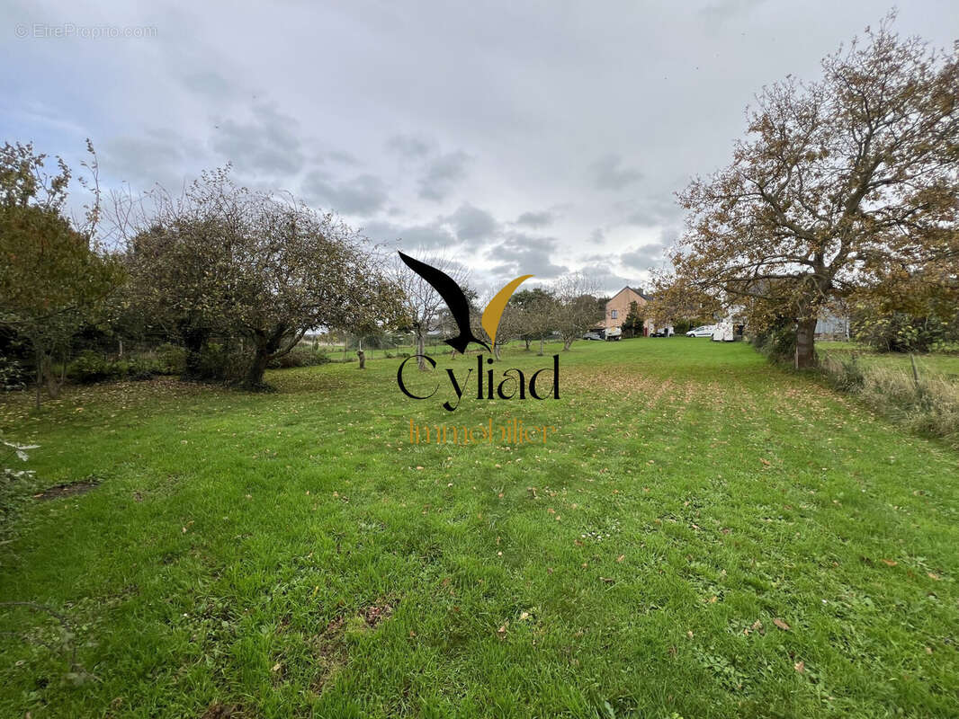 Terrain à CANCALE
