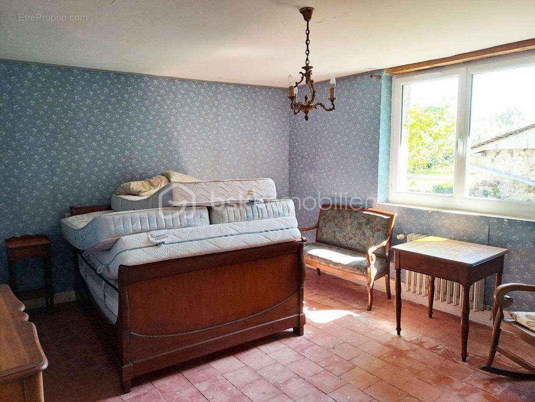 Maison à SAVIGNE-SOUS-LE-LUDE