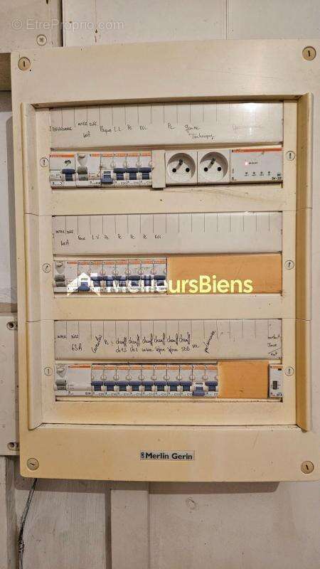 Maison à GRAYAN-ET-L'HOPITAL