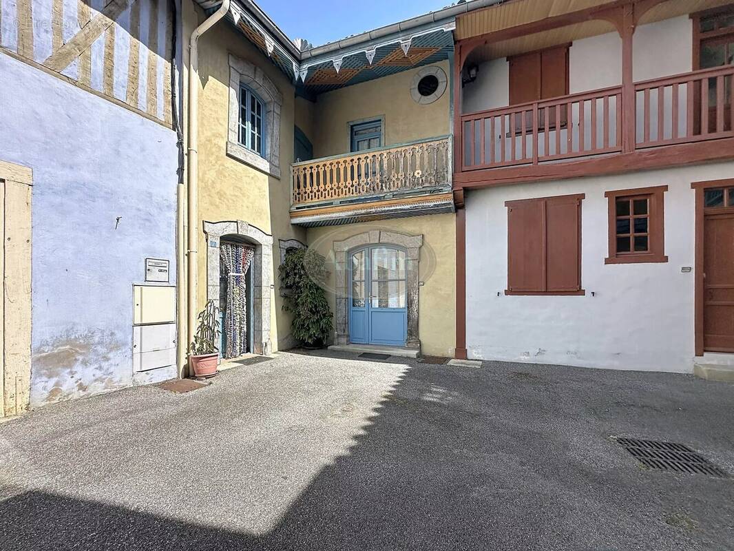 Appartement à GALAN
