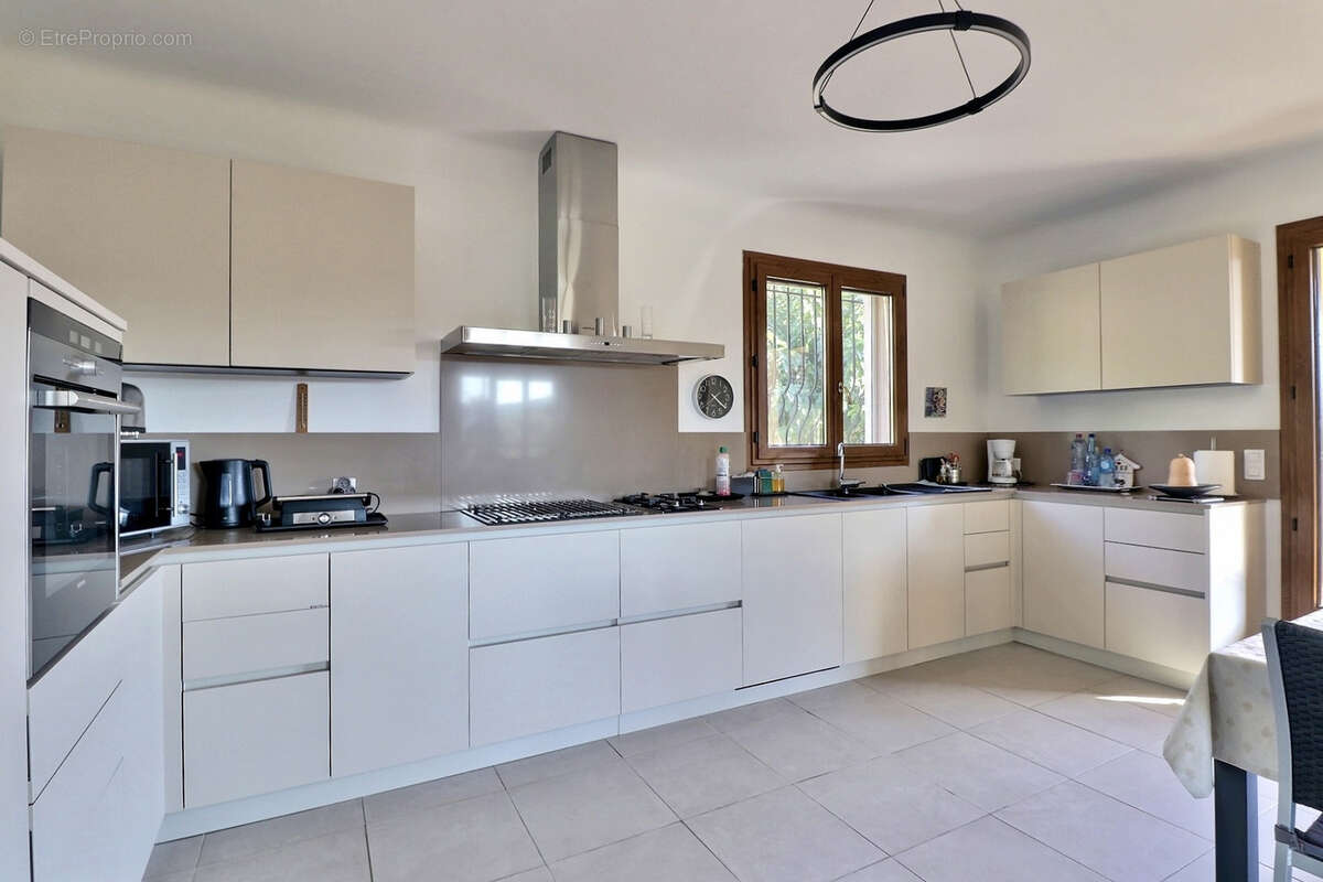 Maison à MARSEILLE-12E