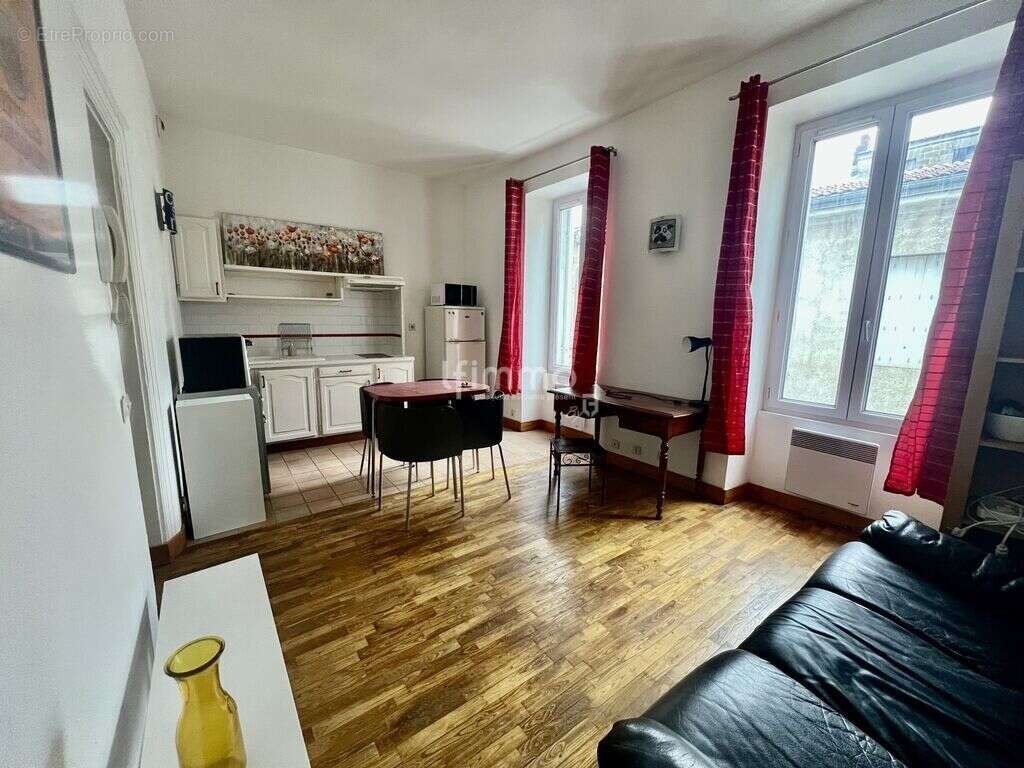Appartement T2 secteur des Chartrons - 33000 Bordeaux - photo 2