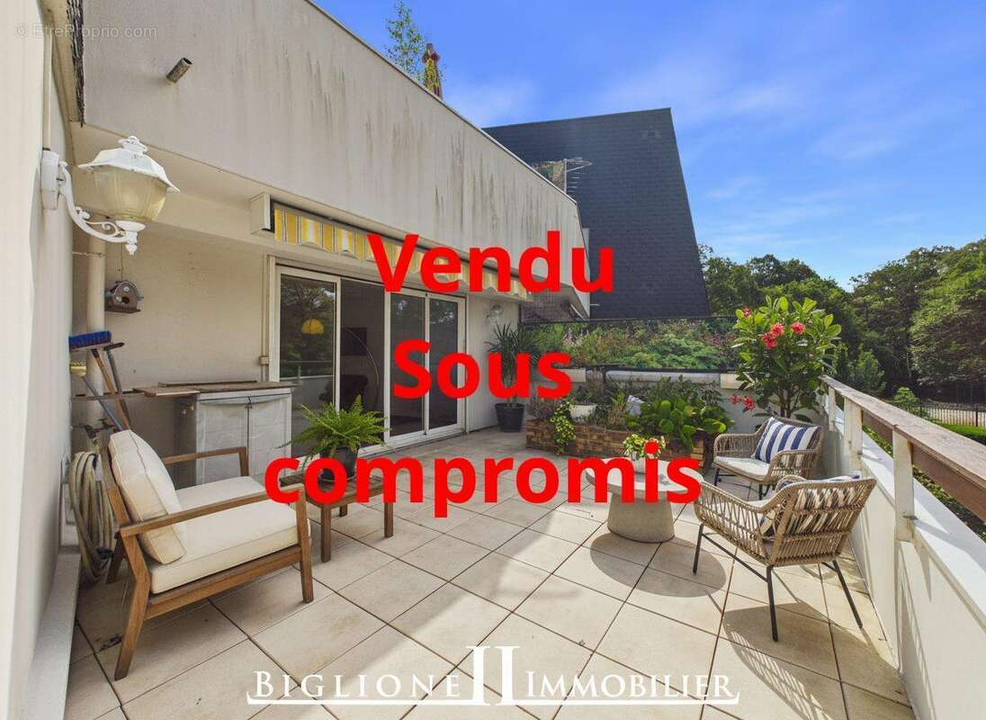 Appartement à COUBRON