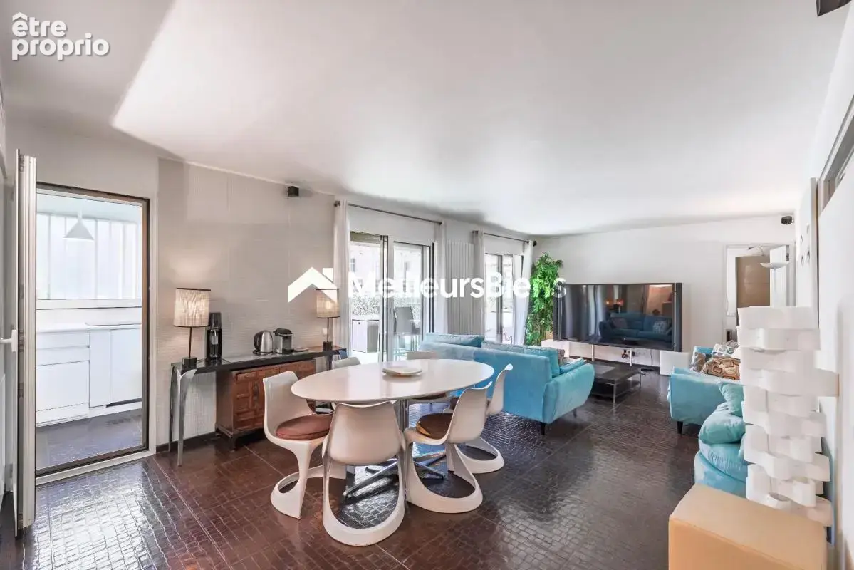 Cannes, coeur Banane :  Rare Appartement 3 chambres et grande terrasse - photo 4