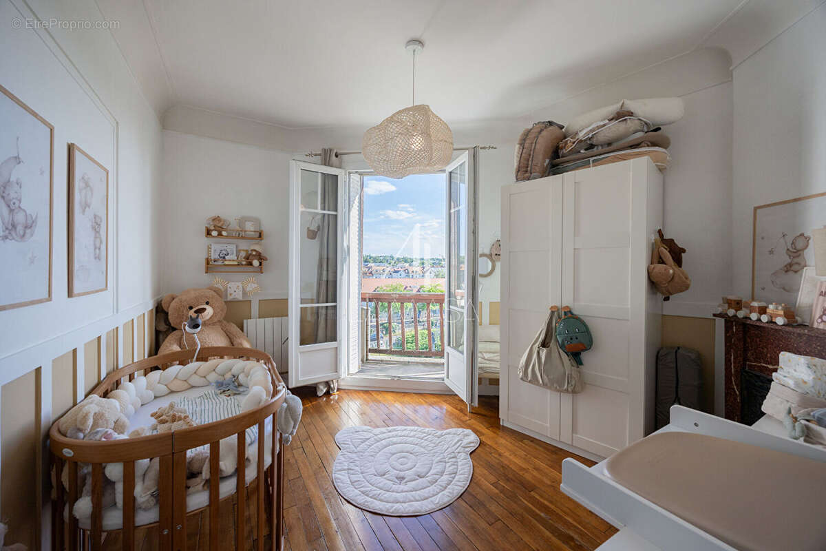 Appartement à THORIGNY-SUR-MARNE