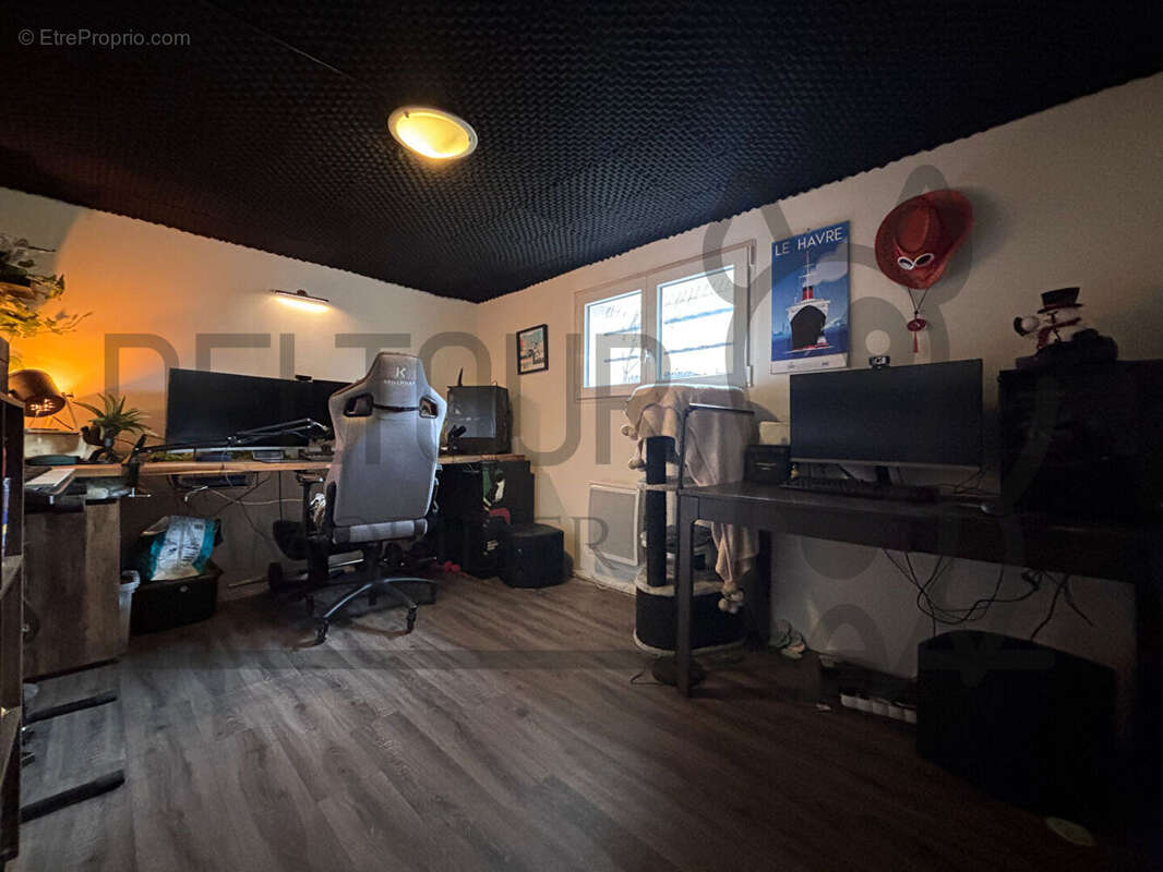 Maison à FAREMOUTIERS