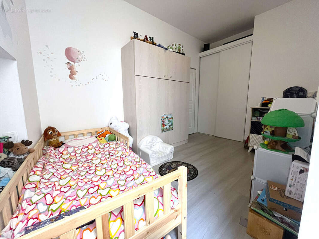 Appartement à MESSIMY