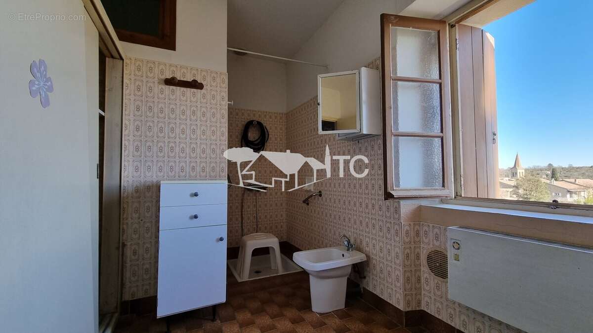 Maison à SAINT-PAUL-LE-JEUNE