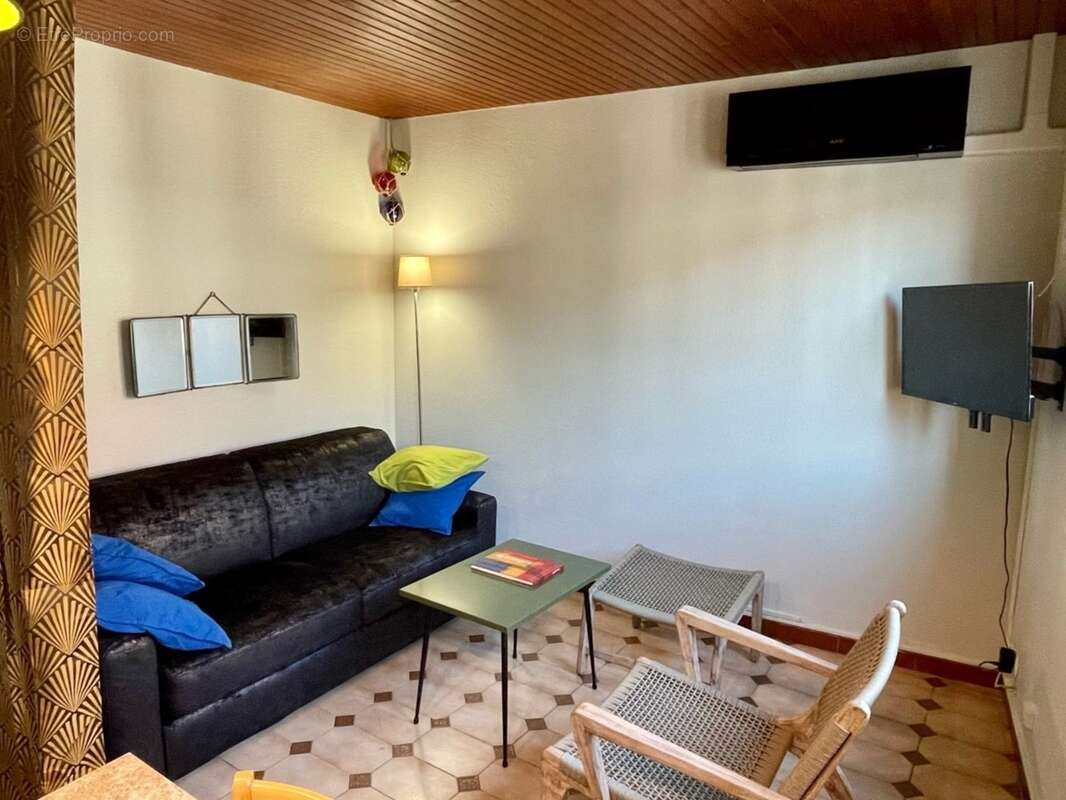 Maison de pêcheur dans le village  du Barcarès avec grand garage - photo 4