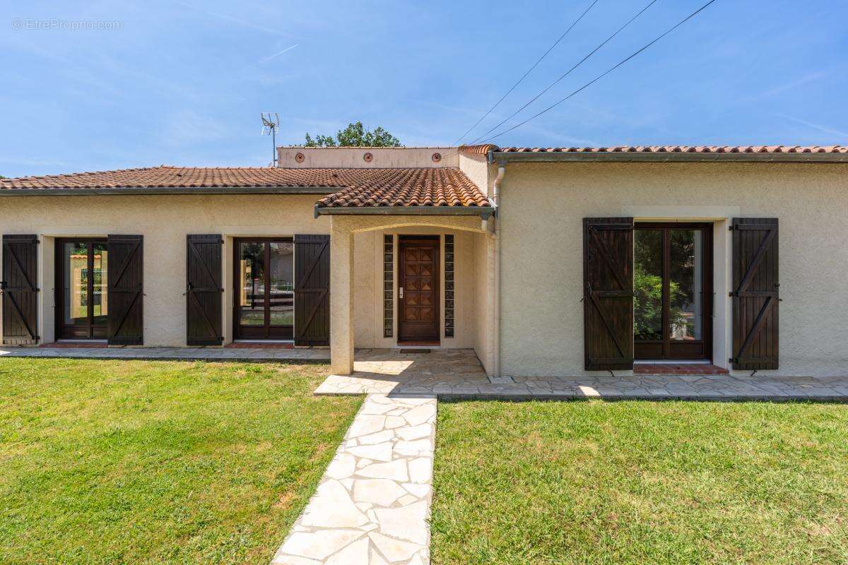 Maison à PIN-BALMA
